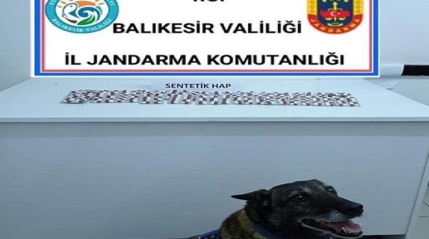 Altıeyl&uuml;l&rsquo;de uyuşturucu hap operasyonu