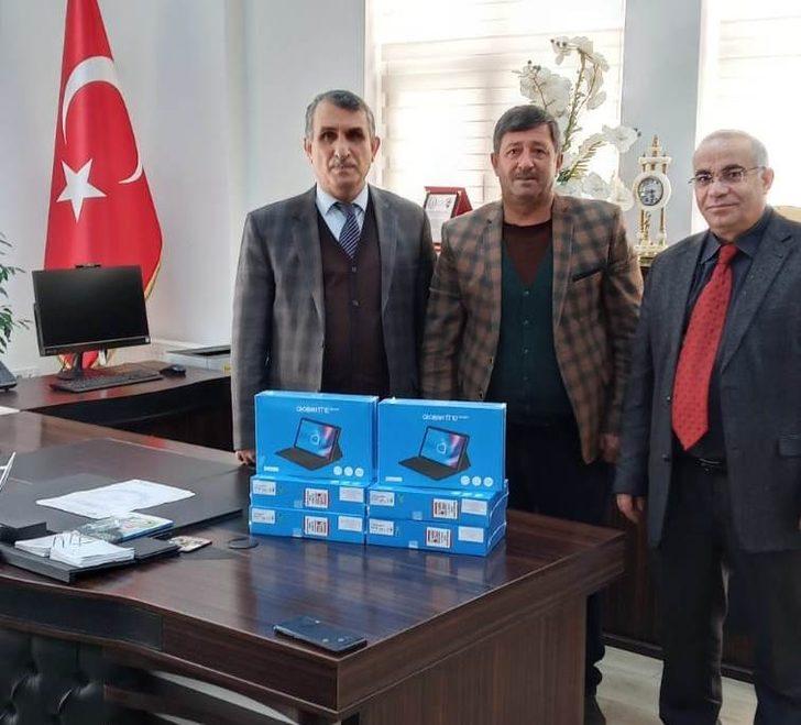 TATSO’dan öğrencilere tablet desteği G2