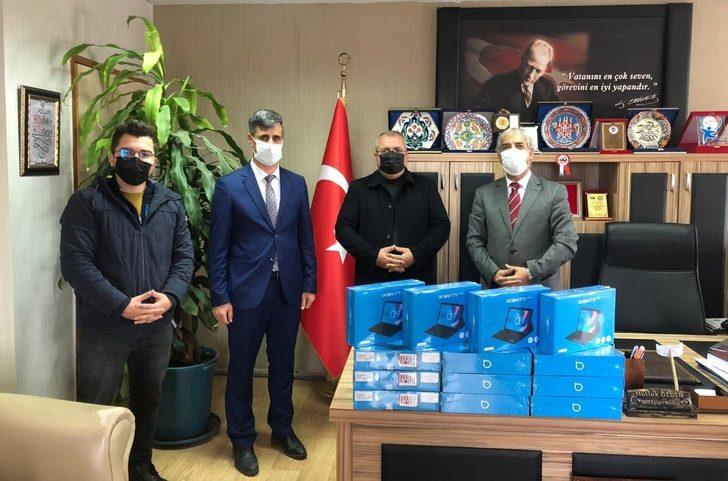 TATSO’dan öğrencilere tablet desteği G3