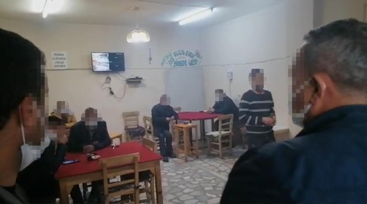 Kumar oynarken yakalanan 22 kişiye 26 bin TL para cezası uygulandı
