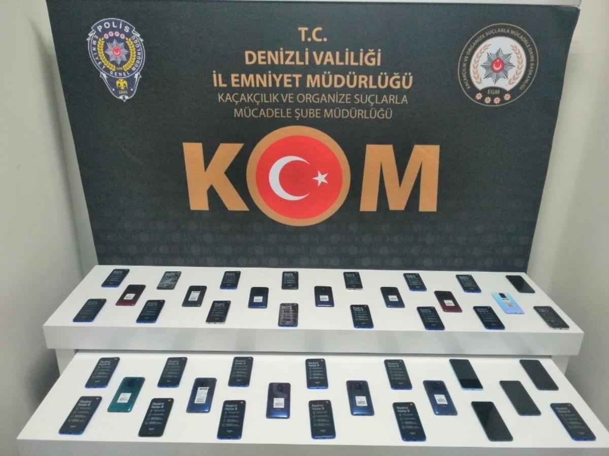 Yılbaşı &ouml;ncesi sahte alkol operasyonu: 4 g&ouml;zaltı