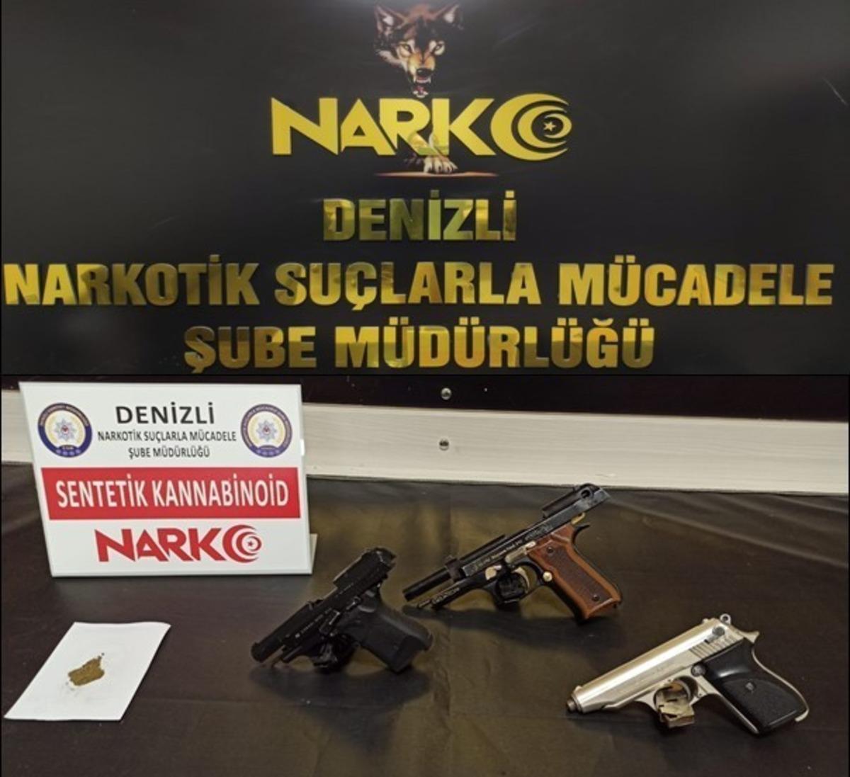 Sokak satıcılarına operasyon: 14 g&ouml;zaltı