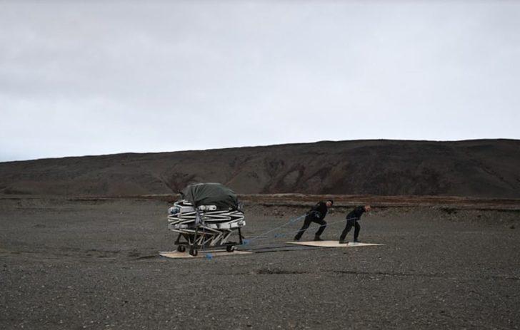 Ay’daki yaşamı deneyimlemek için 2 ay barınakta kaldılar G5