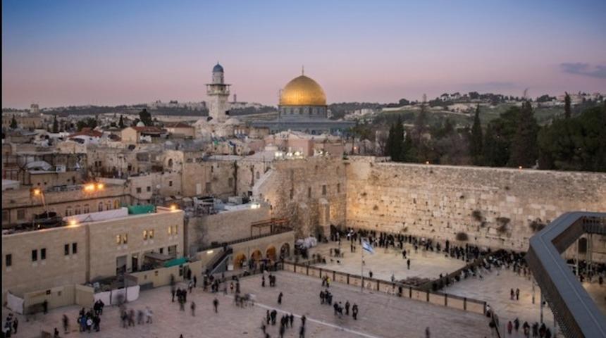 AK Partili Ünal'dan bomba Kudüs yazısı