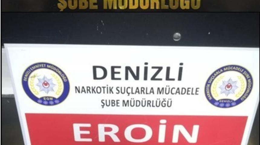 Uyuşturucu tacirinin &uuml;zerinden servet &ccedil;ıktı