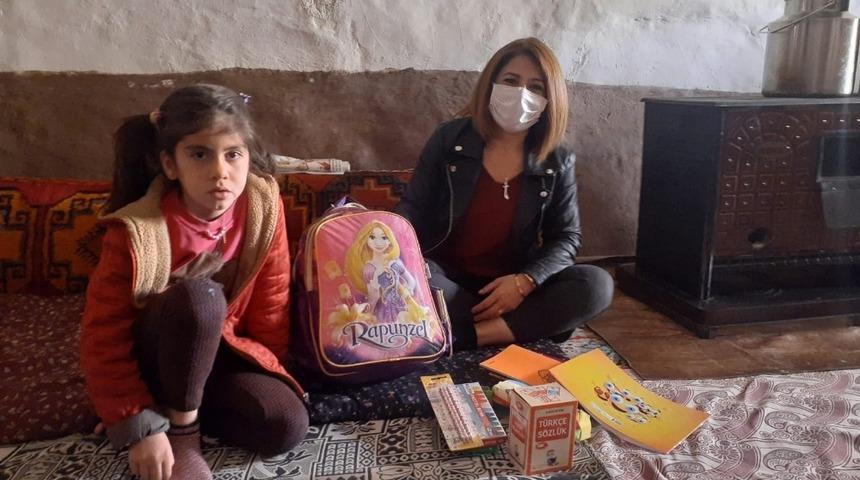 Çadap’ın çiçekleri kız çocuklarına umut oluyor