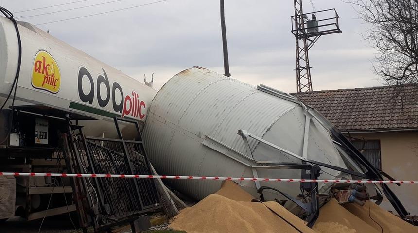 Bolu'da üzerine yem silosu devrilen kişi hayatını kaybetti