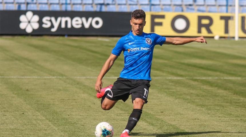 Galatasaray'dan Hagi'nin prensi Roberto Leonard Malaele'ye kanca