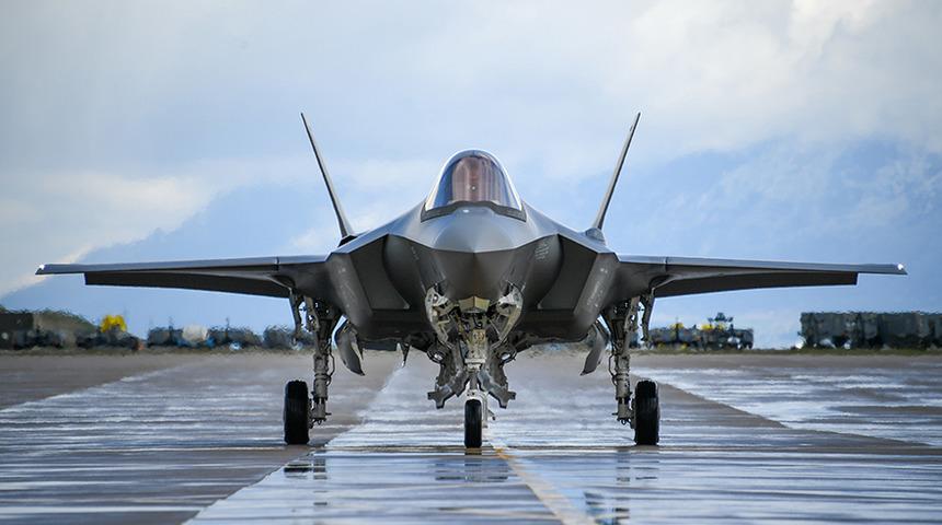 F-35 savaş u&ccedil;ağı &uuml;retimine koronavir&uuml;s engeli!