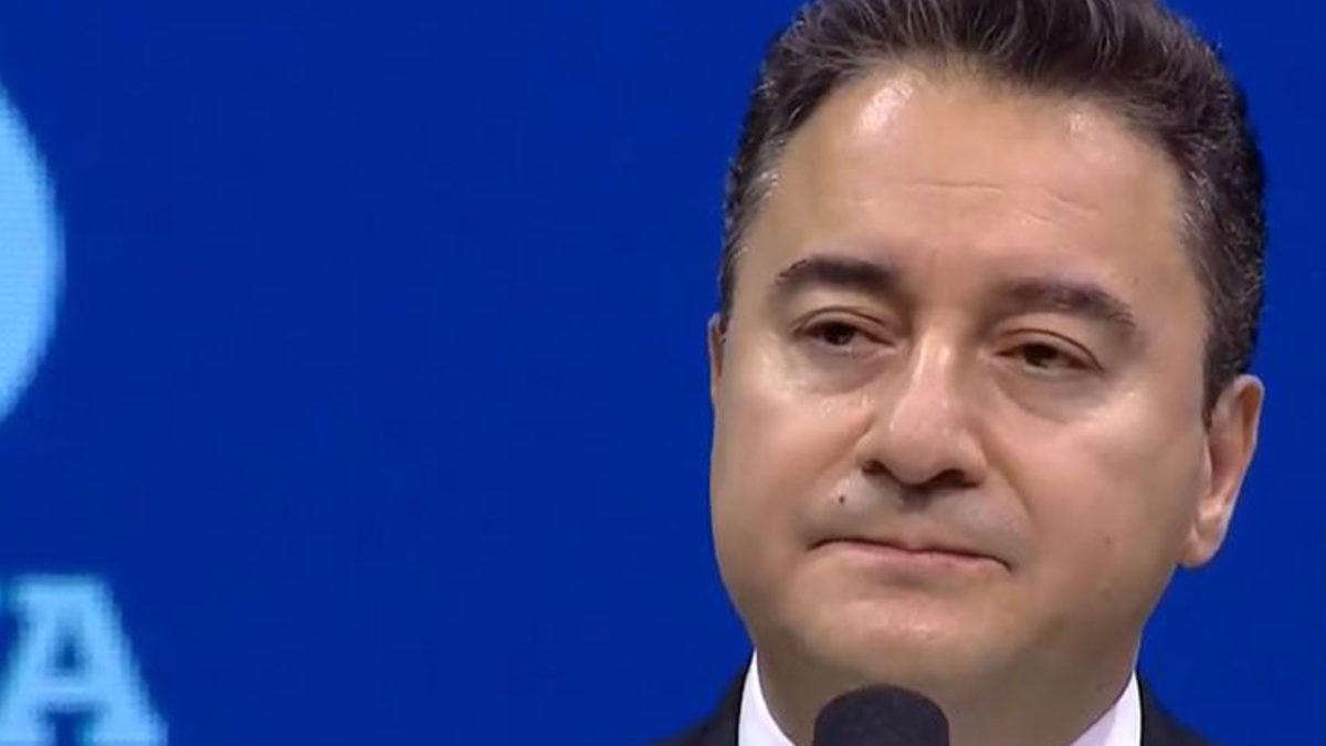 DEVA Partisi Kongresi'nde konuşan Ali Babacan'ın gözleri doldu - Haberler