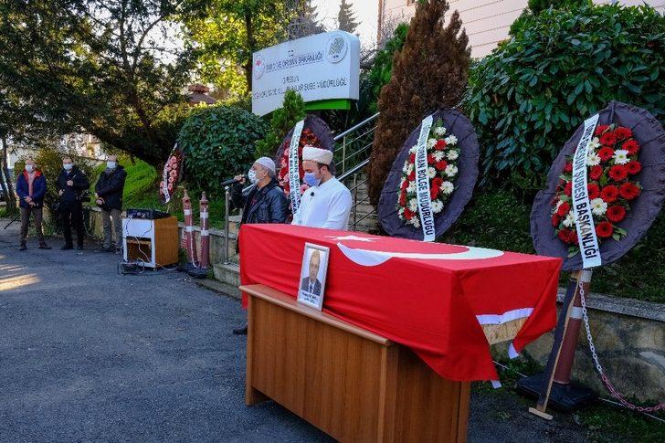 Yangın alanında kalp krizi geçirerek hayatını kaybeden şube müdürü son yolculuğuna uğurlandı G2