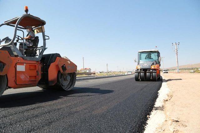 Aksaray Belediyesi 2020’de 95 bin ton sıcak asfalt serimi gerçekleştirdi