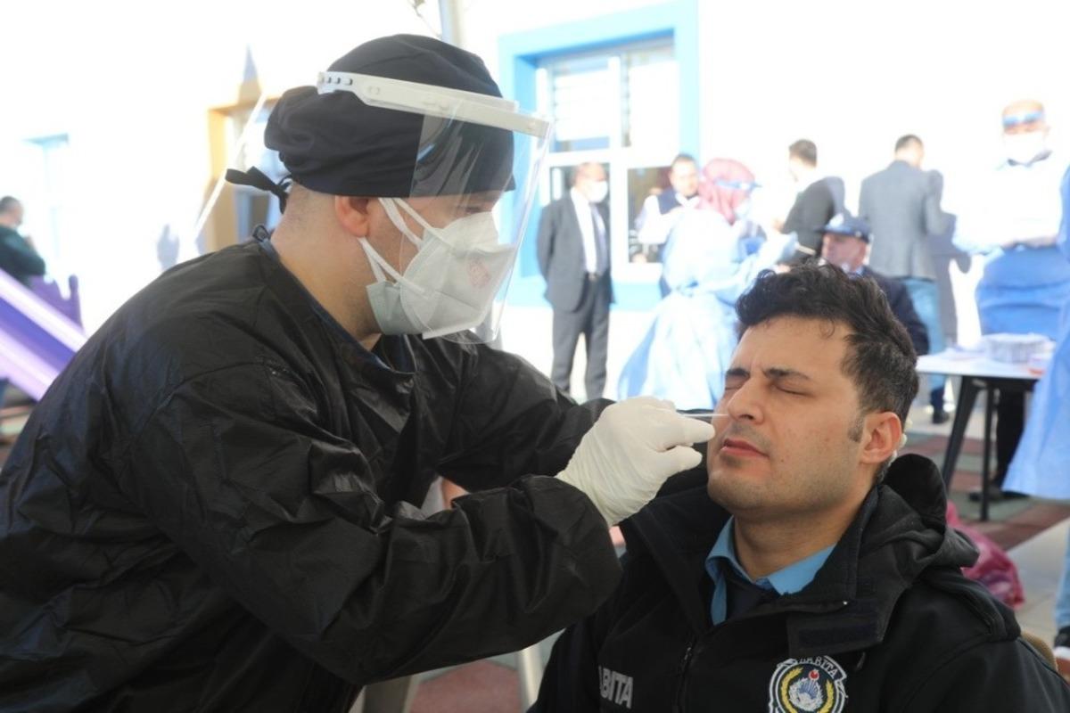 Belediye &ccedil;alışanlarına korona testi