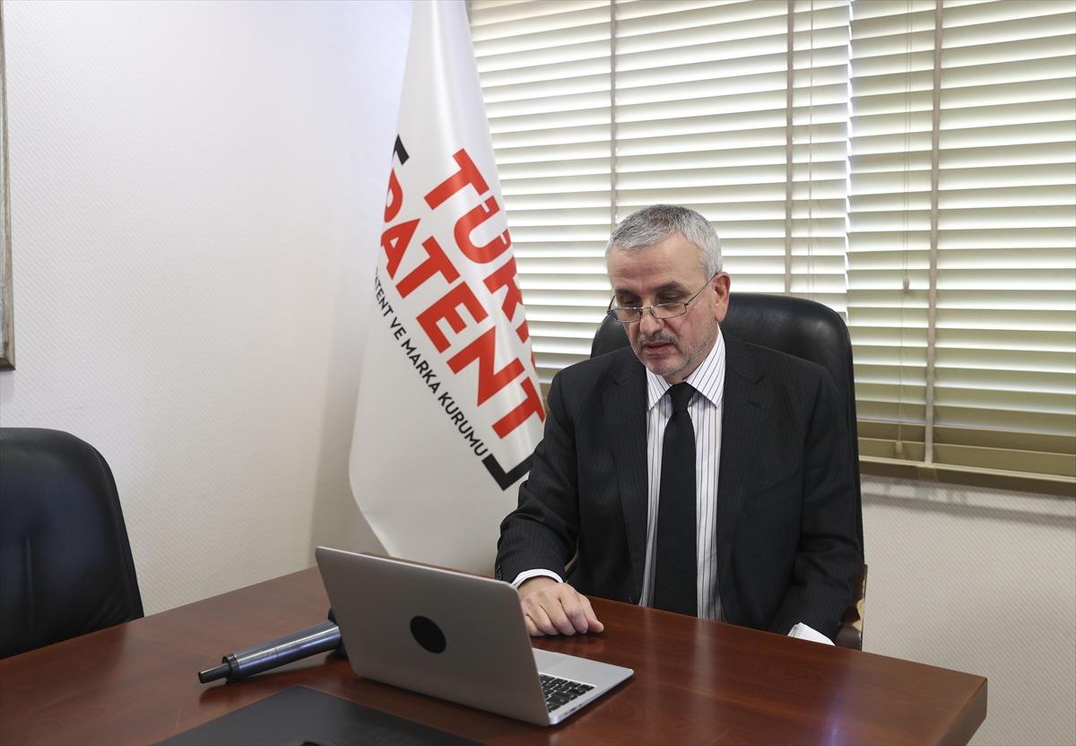 T&Uuml;RKPATENT Başkanı Habip Asan AA'nın "Yılın Fotoğrafları" oylamasına katıldı