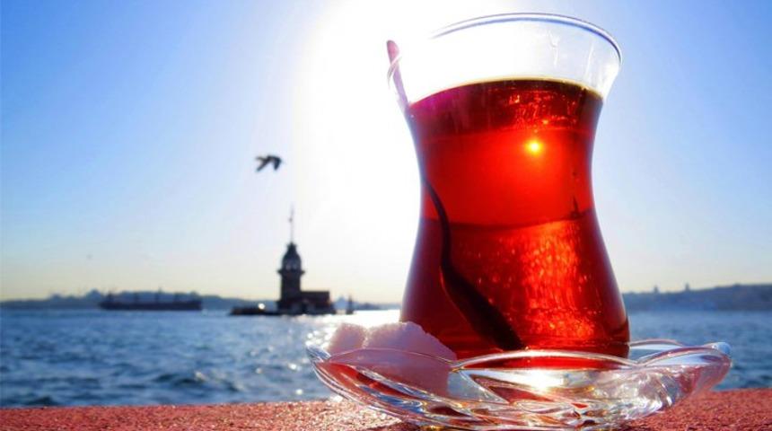 Kahvaltının Ayrılmaz Parçası Çayı Her Sabah İçmekten Vazgeçin! Neden mi?