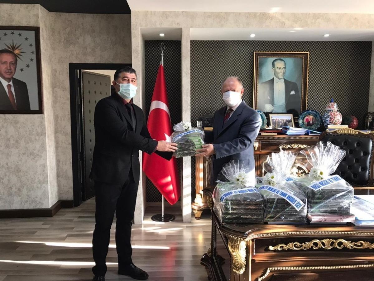 Kdz. Ereğli&rsquo;de 542 &ouml;ğrenciye tabletleri teslim edildi