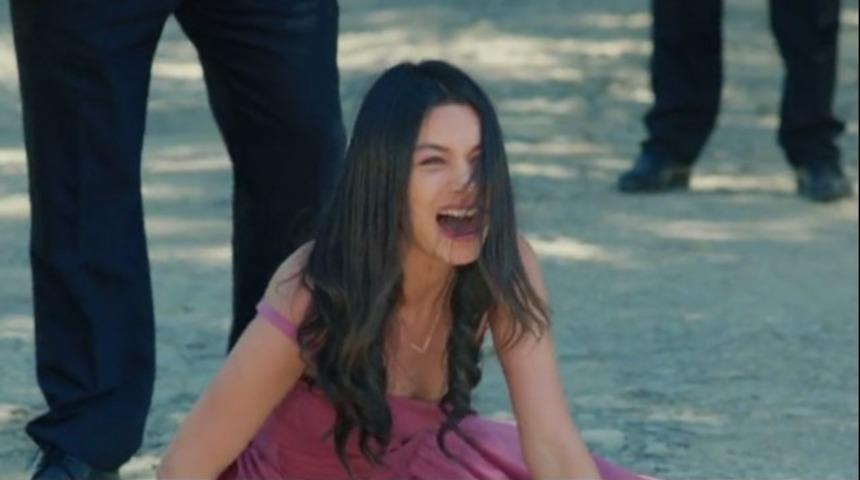 R&uuml;ya 3. yeni b&ouml;l&uuml;m izle: Herkes, Elif ile Bulut'un evlenmesine karşı birleşiyor! (1 Ağustos Show TV)