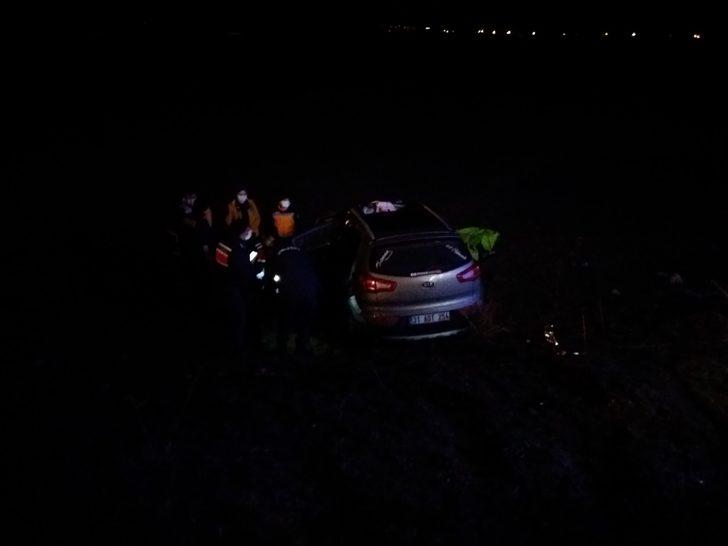 Afyonkarahisar'daki trafik kazasında ölen baba ve kızının cenazesi Aydın'da toprağa verildi G3