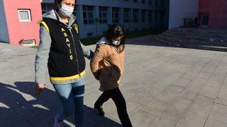 Karı koca ve kız kardeş, çiftçinin çıplak videosunu çekip şantaj yaptı