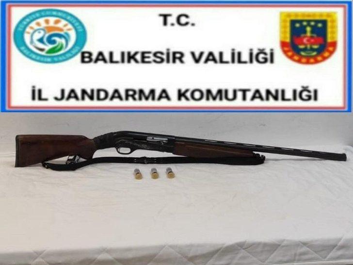 Balıkesir’de jandarma 26 aranan şahsı yakaladı G1