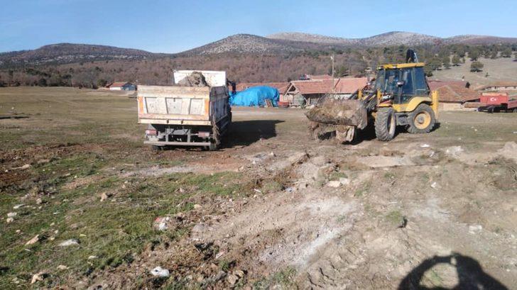 Dumlupınar’da moloz ve hafriyat temizliği G1