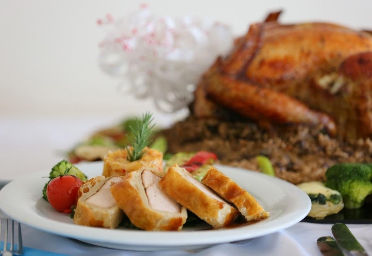 Yılbaşı sofralarının vazge&ccedil;ilmez yiyeceği mutluluk veriyor