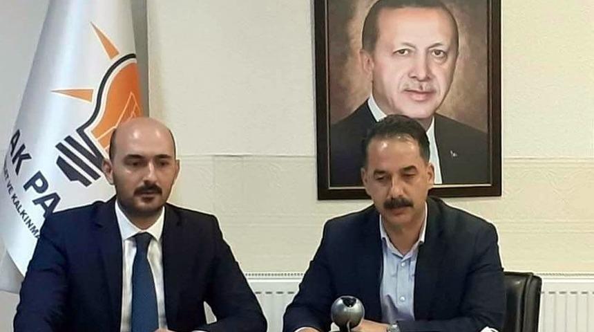 AK Parti Erzincan İl Başkanı Şireci ve İlçe Başkanı Bulut’tan yeni yıl mesajı
