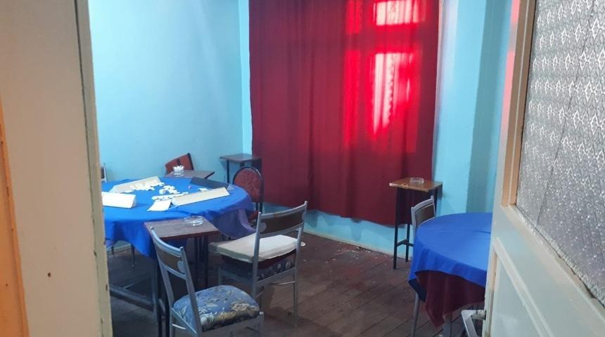 Kars’ta 9 kişiye 28 bin 350 liralık okey cezası