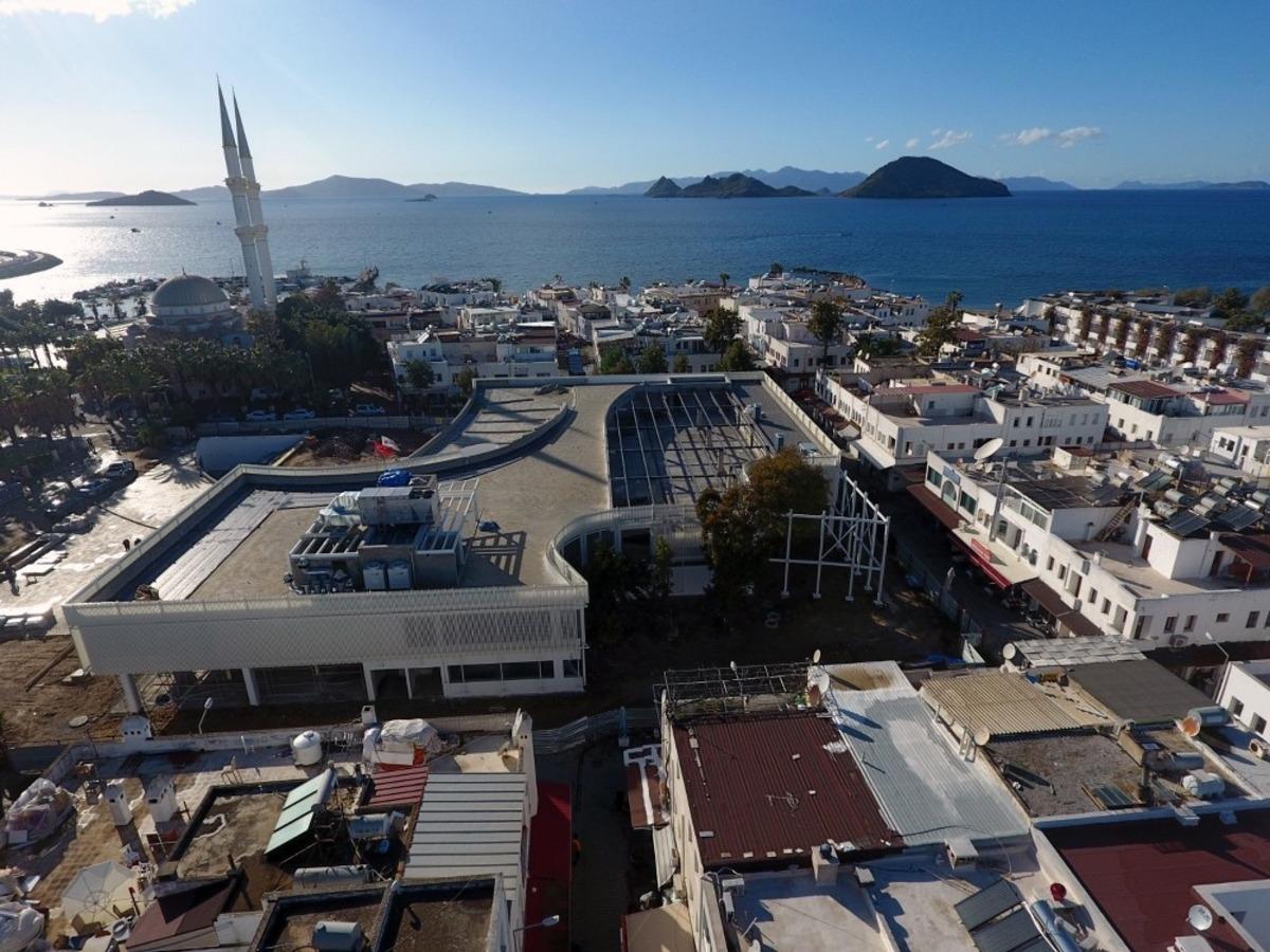 Turgutreis &lsquo;Yaşam Merkezi&rsquo;nin y&uuml;zde 75&rsquo;i tamamlandı