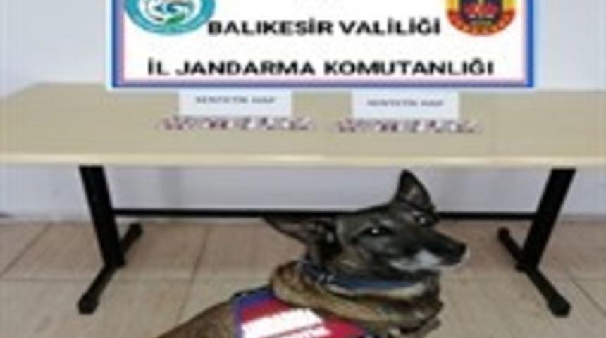 Altıeyl&uuml;l&rsquo;de 4 uyuşturucu ş&uuml;phelisi yakalandı