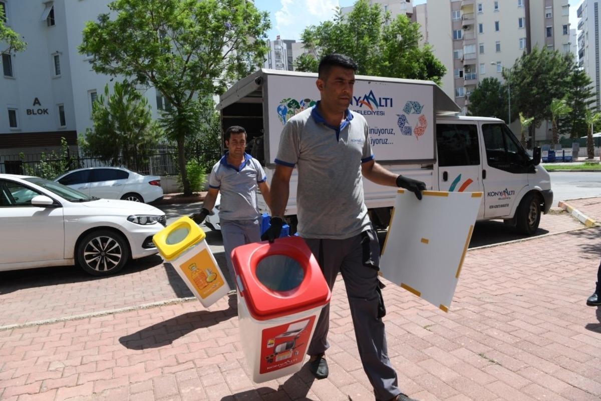 Konyaaltı Belediyesi&rsquo;nden &lsquo;atık&rsquo; seferberliği