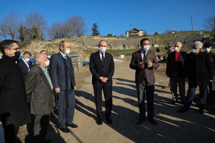 Kırım Türkleri, kazı alanında incelemelerde bulundu G2
