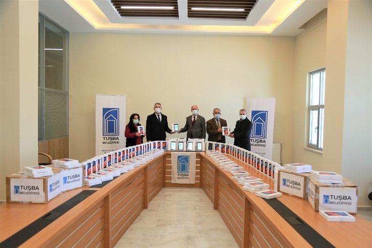Tuşba Belediyesinden eğitime ‘tablet’ desteği G2