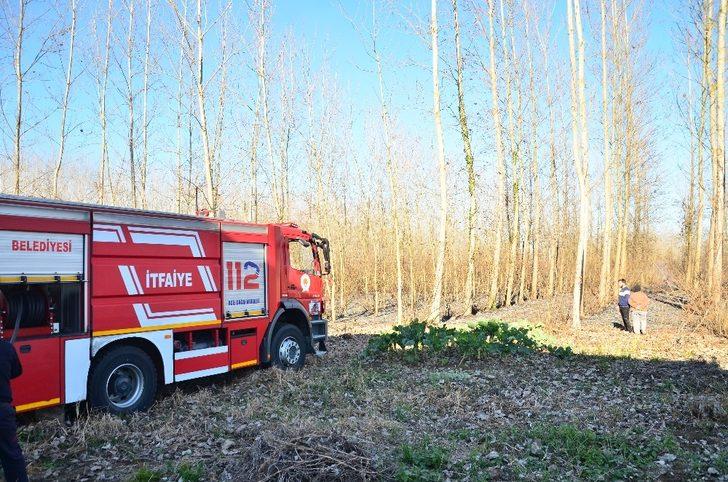 Anızı ateşe verdi, kavaklığı yakıyordu G2