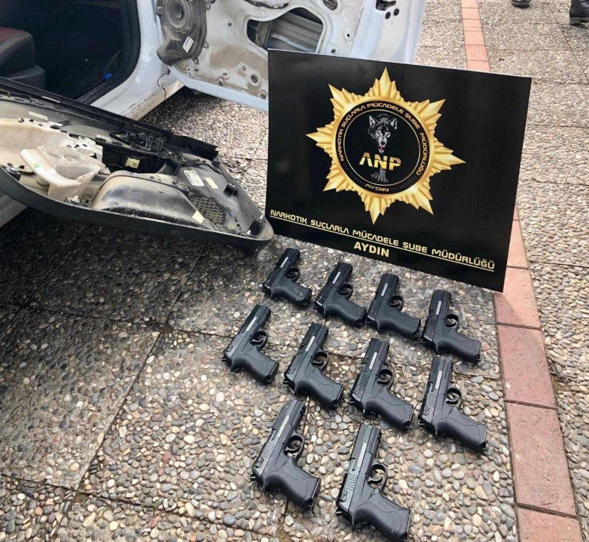 Cephanelik gibi otomobil polise takıldı
