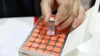 Türkiye'nin de satın aldığı Çin aşıları, Çin'de insanlara uygulanmaya başlandı