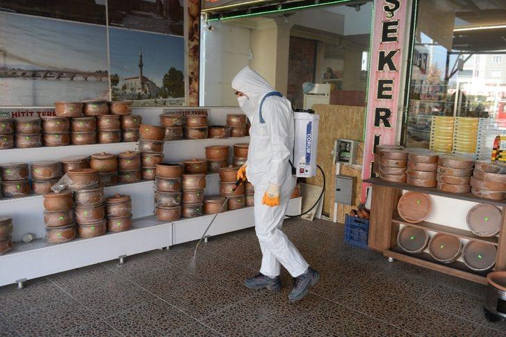 Çorum’da dezenfeksiyon timleri gece gündüz çalışıyor G4
