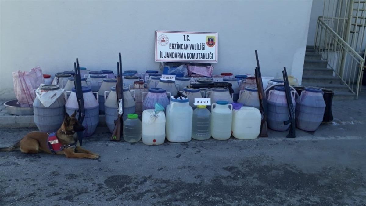 Erzincan&rsquo;da yılbaşı &ouml;ncesinde 2 bin102 litre sahte alkol ele ge&ccedil;irildi