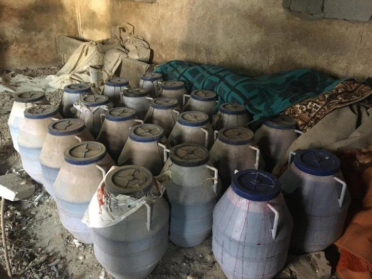 Erzincan’da yılbaşı öncesinde 2 bin102 litre sahte alkol ele geçirildi G2