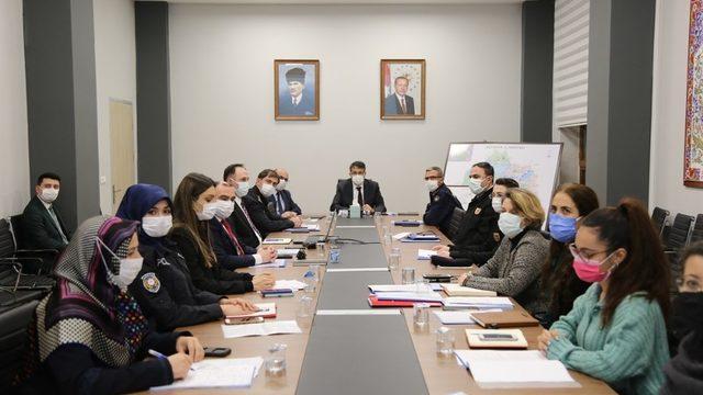 Vali Çelik: Sıfır şiddet hedefiyle mücadelemizi sürdüreceğiz