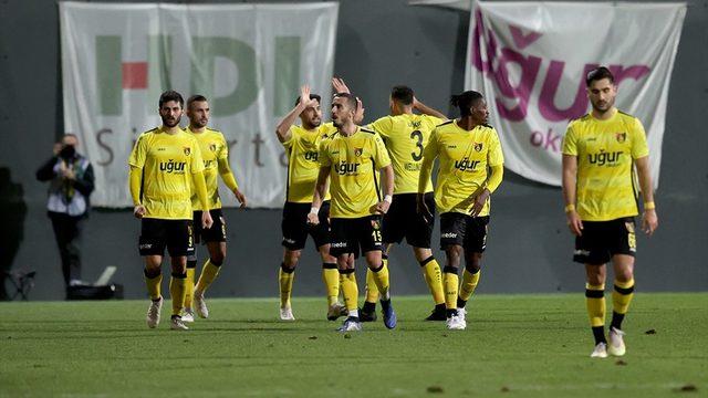 İstanbulspor: 3 - Adana Demirspor: 1 (Maç Sonucu)