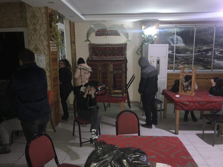 Adana'da kafeteryalarda kumar oynayan 70 kişiye para cezası G4