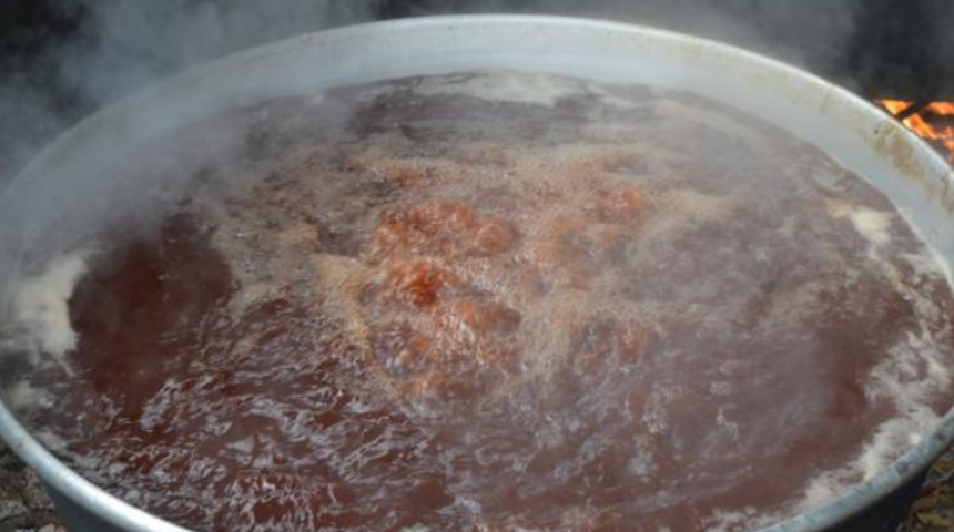 İçindeki faydası yapımında saklı! 4 günde biten andız pekmezi...