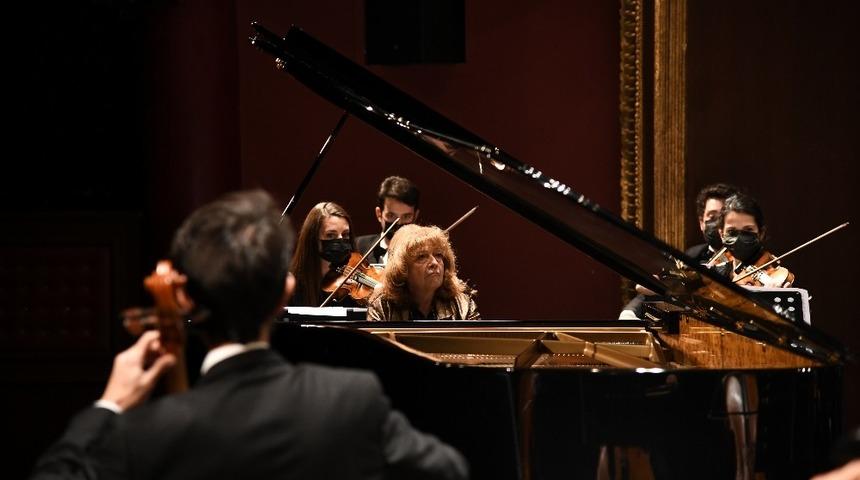 ‘Pandemi Orkestrası’ 1 Ocak’ta evlerinize geliyor