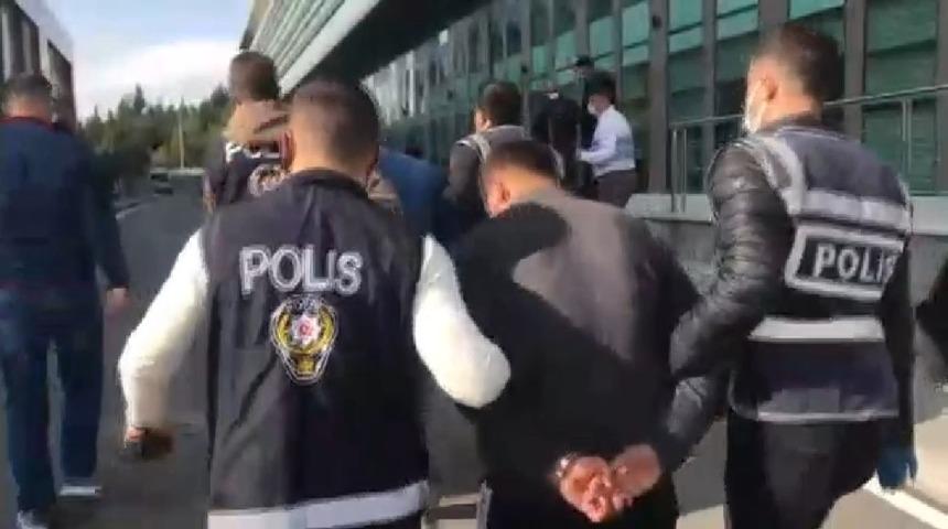 Eşkiya gibi gaspçılar polisten kaçamadı