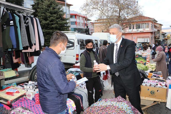 Başkan Biçer’den esnafa ‘Maske, nesafe ve hijyen’ desteği G5