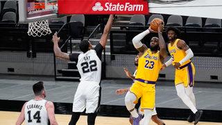 Lakers kazandı, Lebron tarihe geçti
