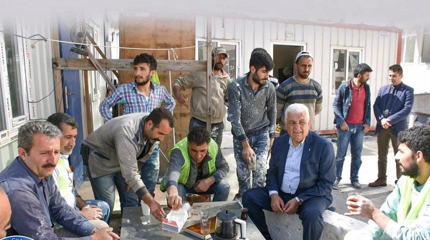 Muğla B&uuml;y&uuml;kşehirde en d&uuml;ş&uuml;k maaş 3 bin 100 lira