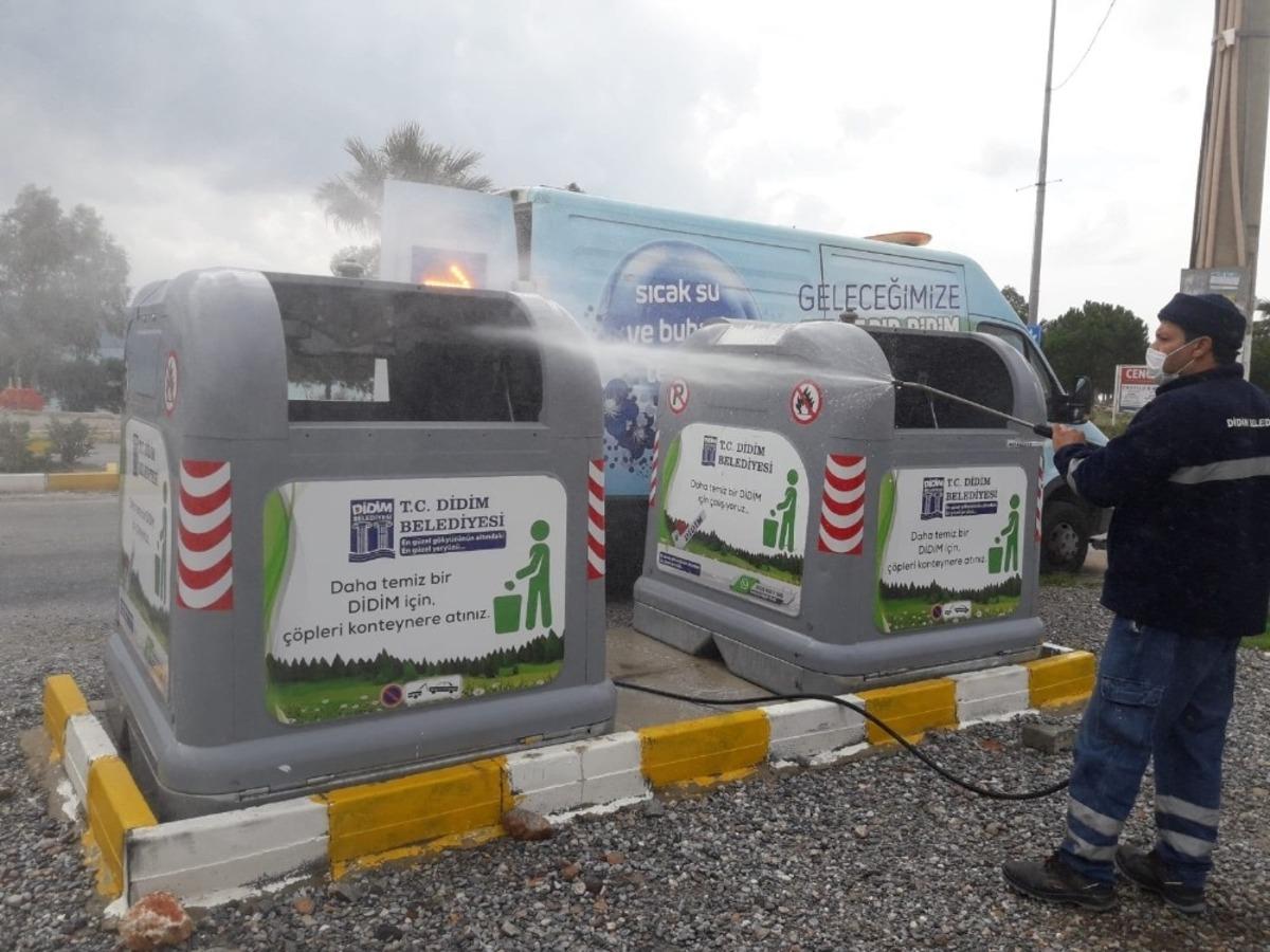 Didim&rsquo;de temizlik &ccedil;alışmaları s&uuml;r&uuml;yor