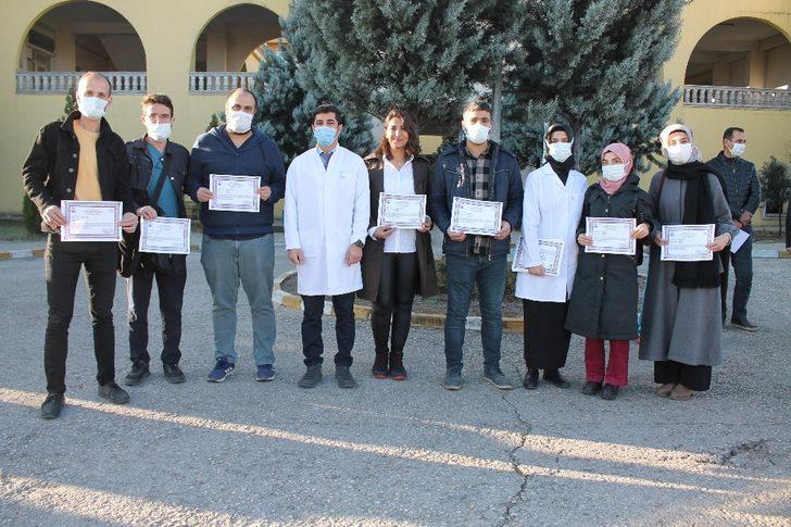 Midyat Devlet Hastanesinde çalışan 174 personele başarı belgesi verildi G1